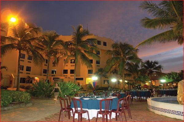 ホテル Portofino Complex Playa El Agua エクステリア 写真